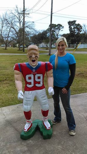 jj-watt-wooden-statue.jpg