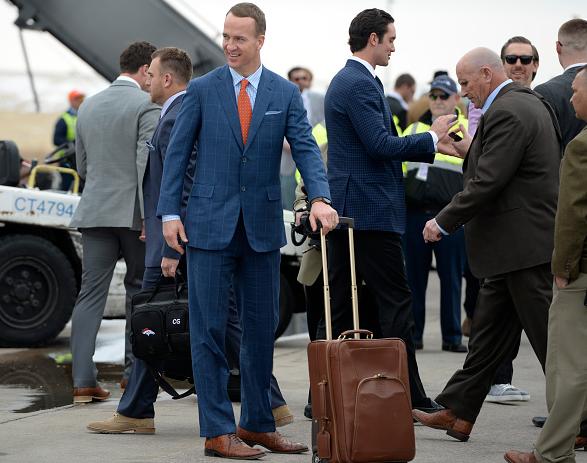 peyton-manning-suit-net.jpg