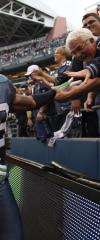 Kulcsjátékossal hosszabbított a Seahawks