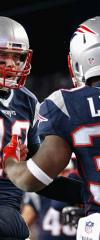 A Patriots az első félidőben önmagát, a másodikban a Texanst győzte le